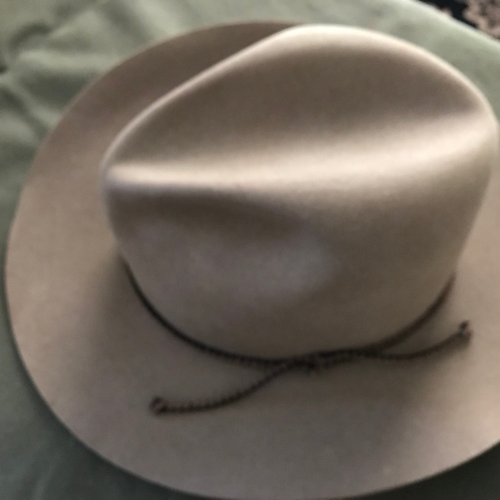 Thoroughbred Cowboy Hat 7 1/2